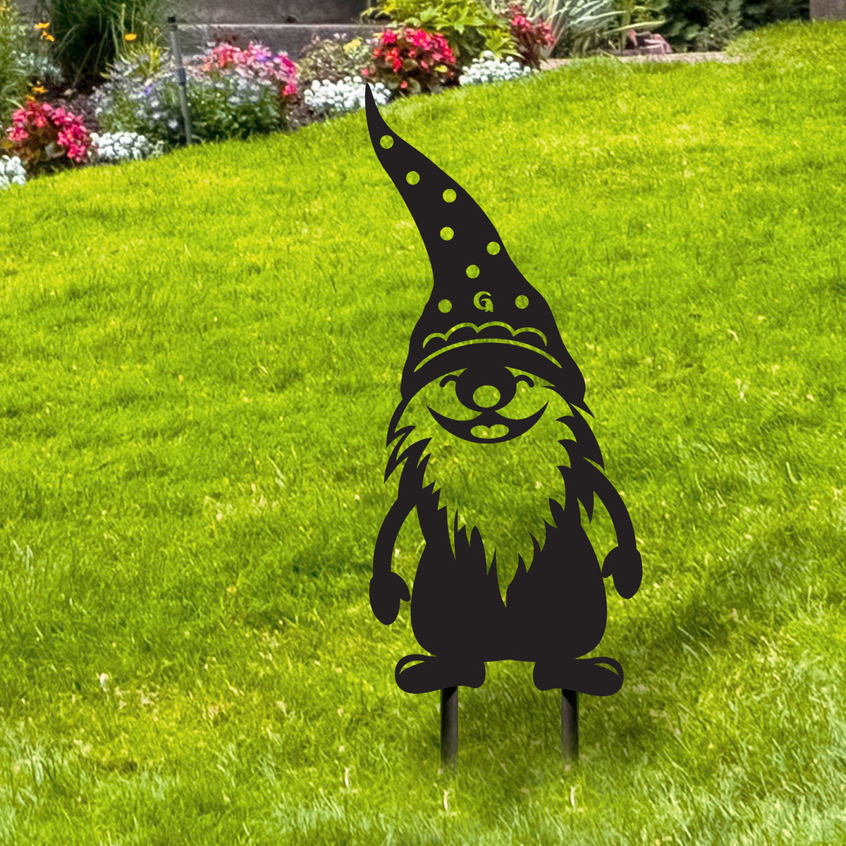 garden gnome metal art